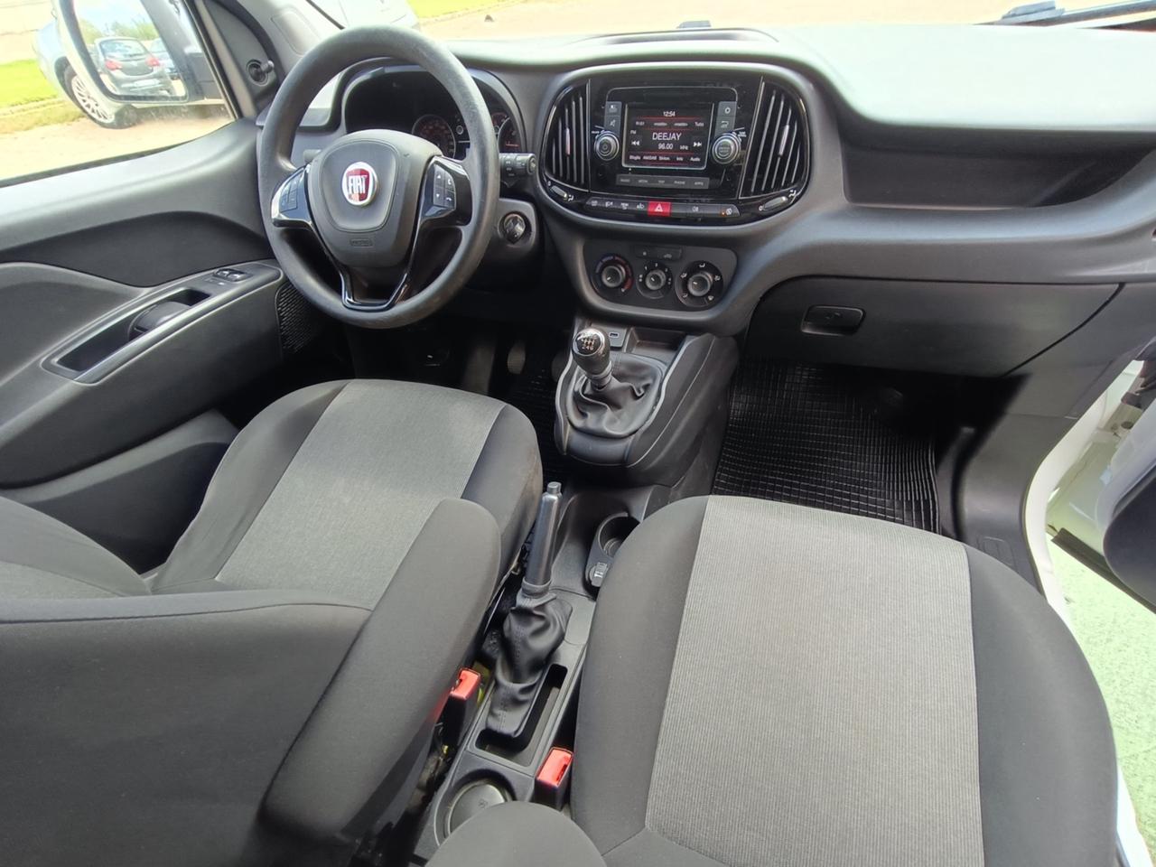 Fiat Doblò 1.6 MJT 105CV Cargo Maxi XL Lounge - 2019