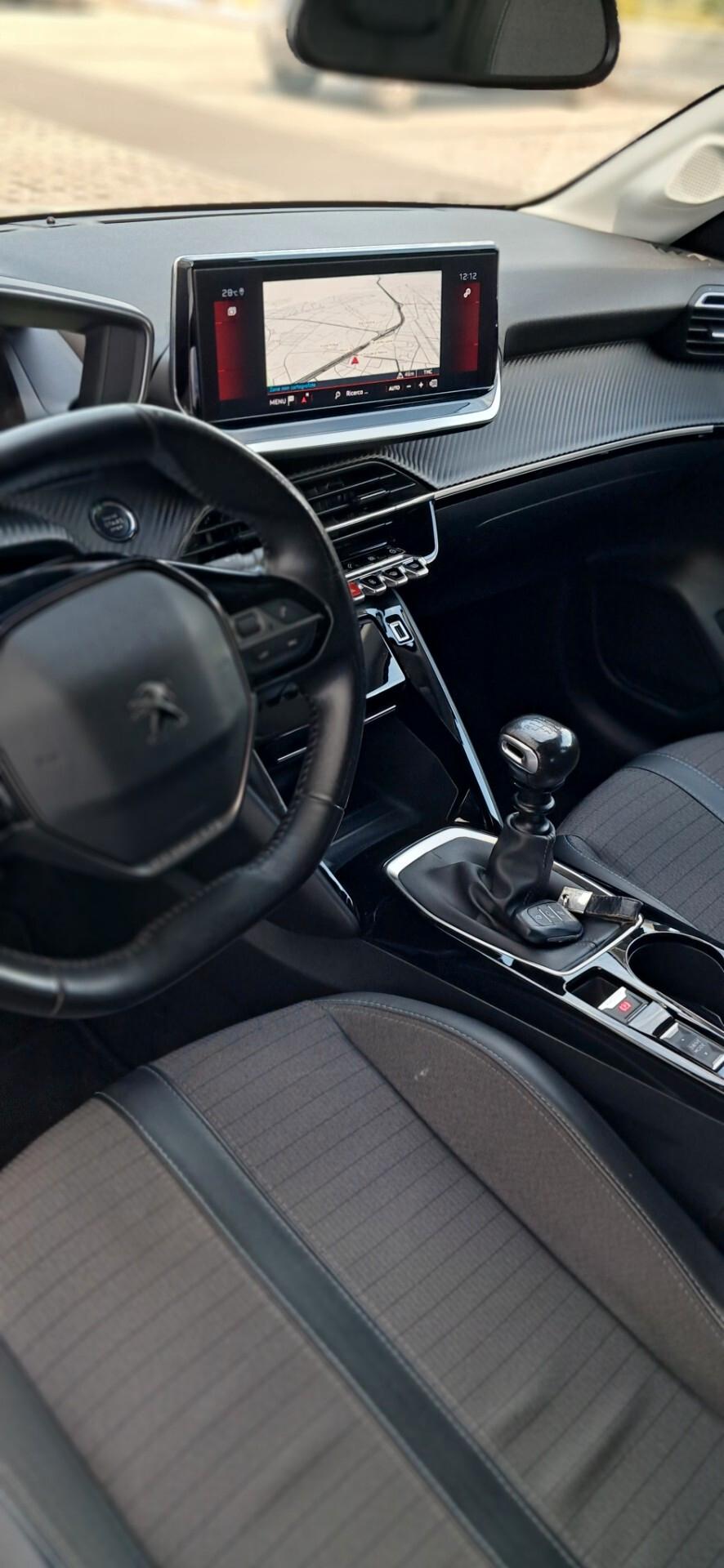 Peugeot 208 PureTech 101 Stop&Start 5 porte Allure Navi Pack
