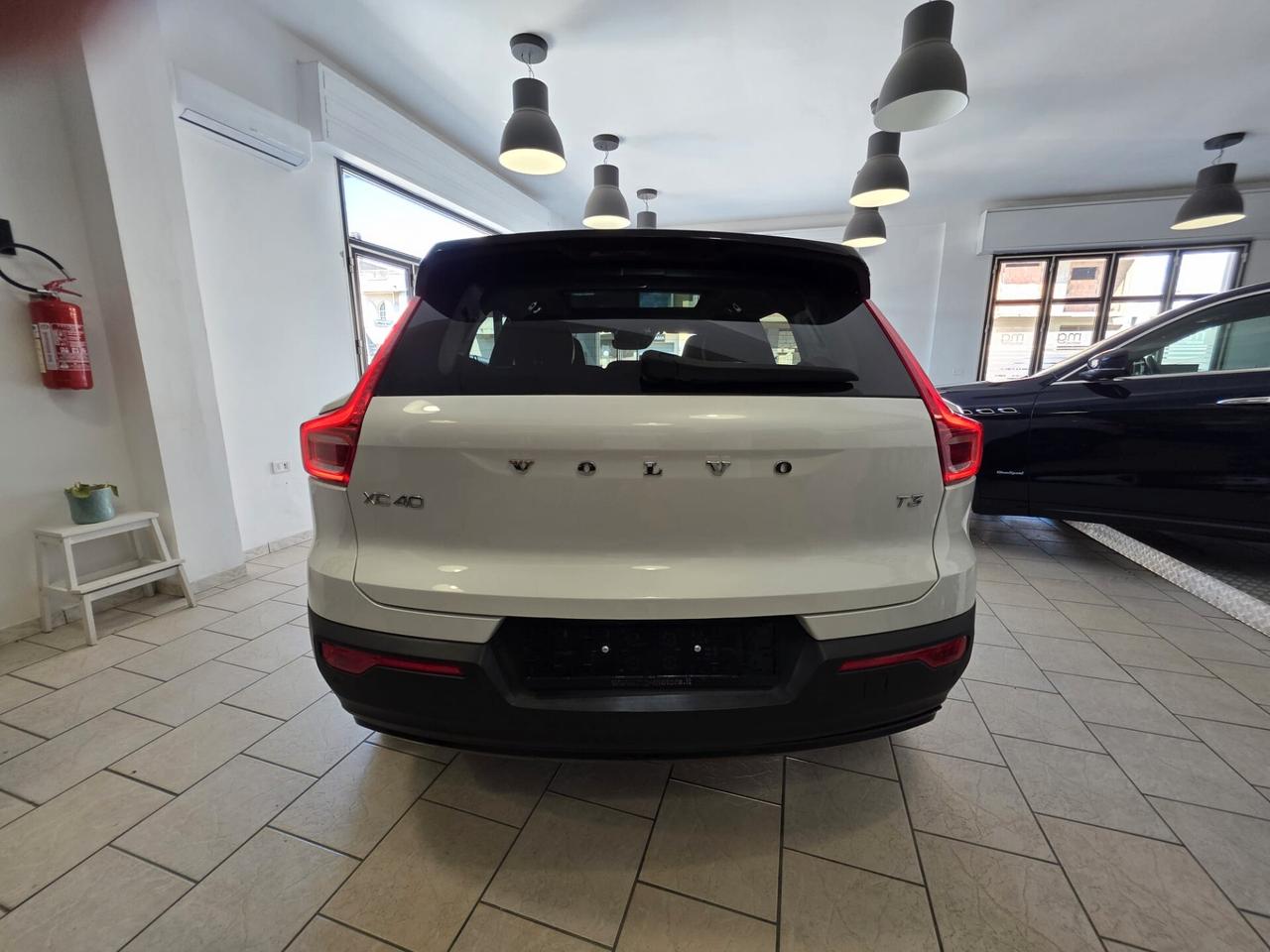 Volvo XC40 T3 Geartronic R-design
