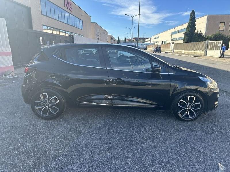 Renault Clio Clio 1.5 blue dci Moschino 90 cv