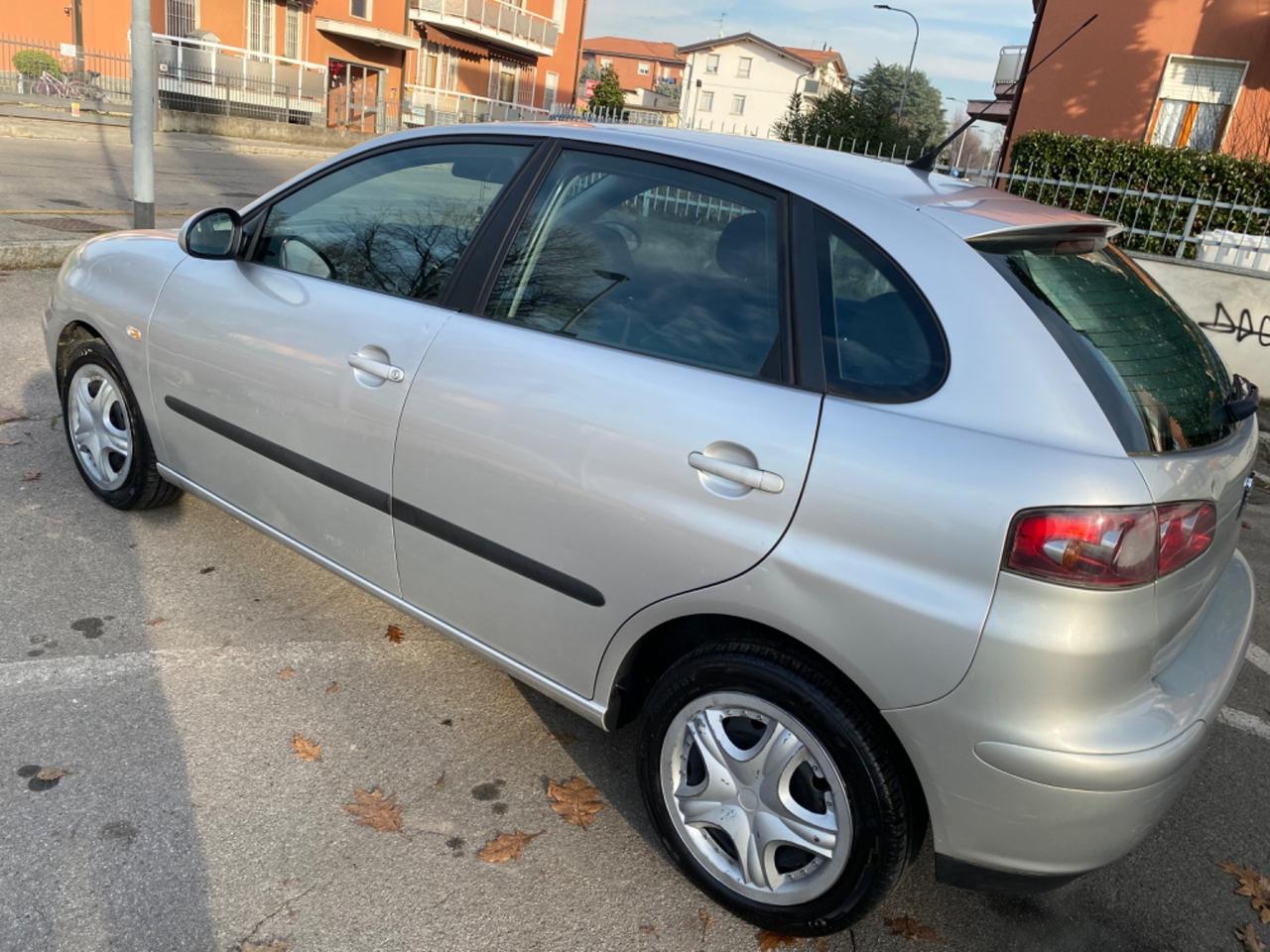 Seat Ibiza 1.4 16V 5p. Reference