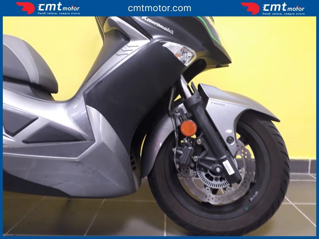 Kawasaki J 300 - 2018