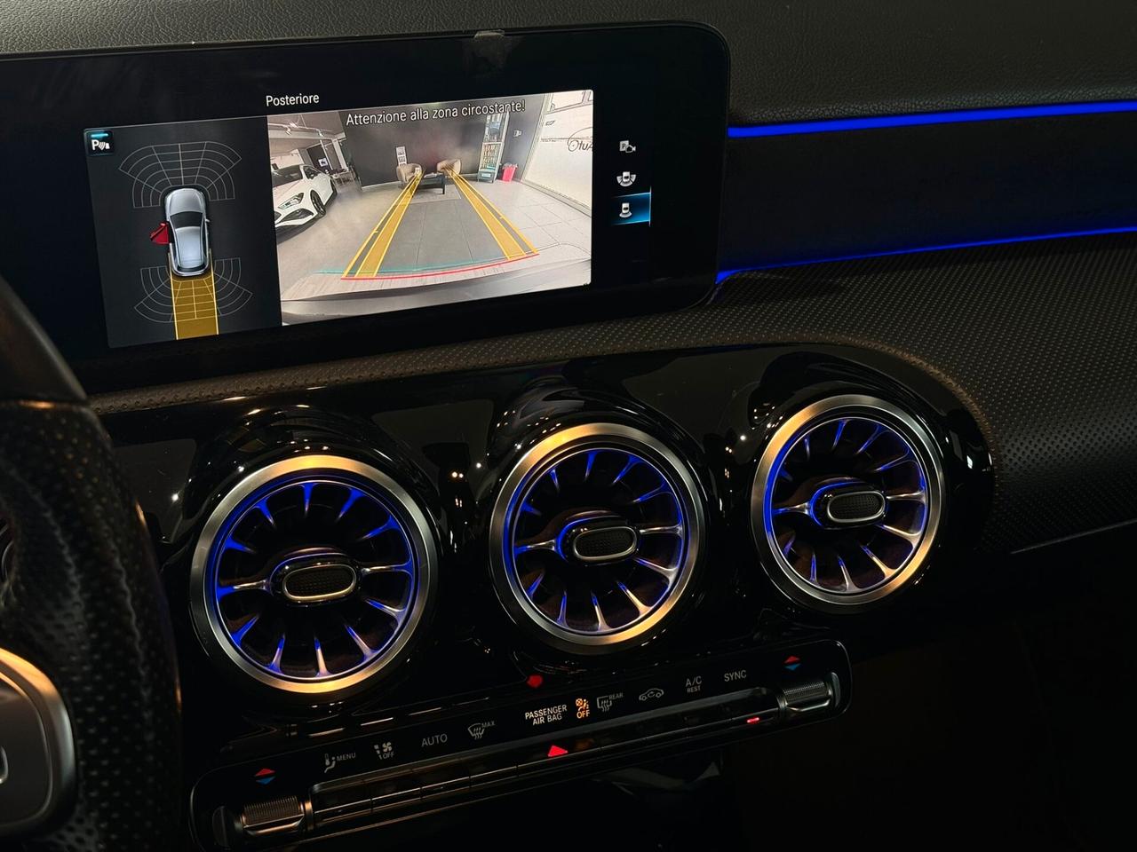 Mercedes-benz A 200d Premium AMG Night Edition MAGNO