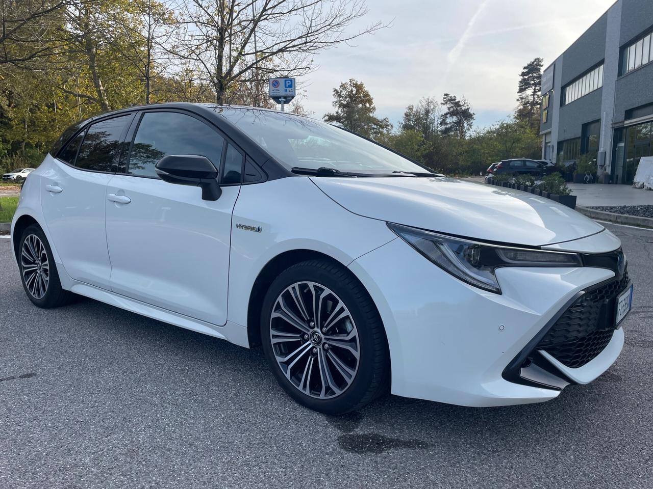 Toyota Corolla 2.0 Hybrid*Cerchi*Libro service*Doppio treno di gomme