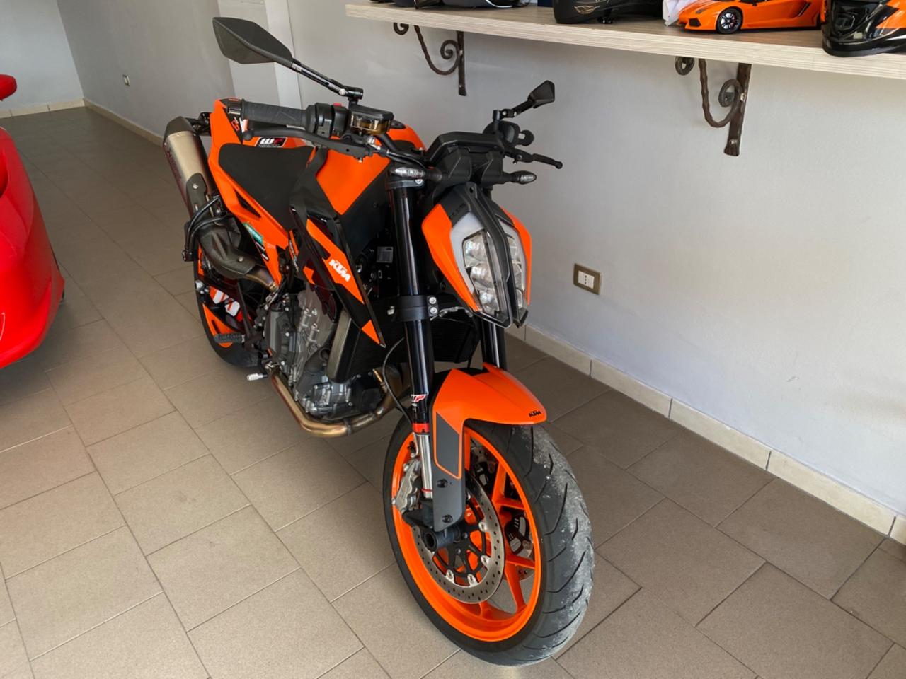 Ktm Duke 890 GP TECH PACK