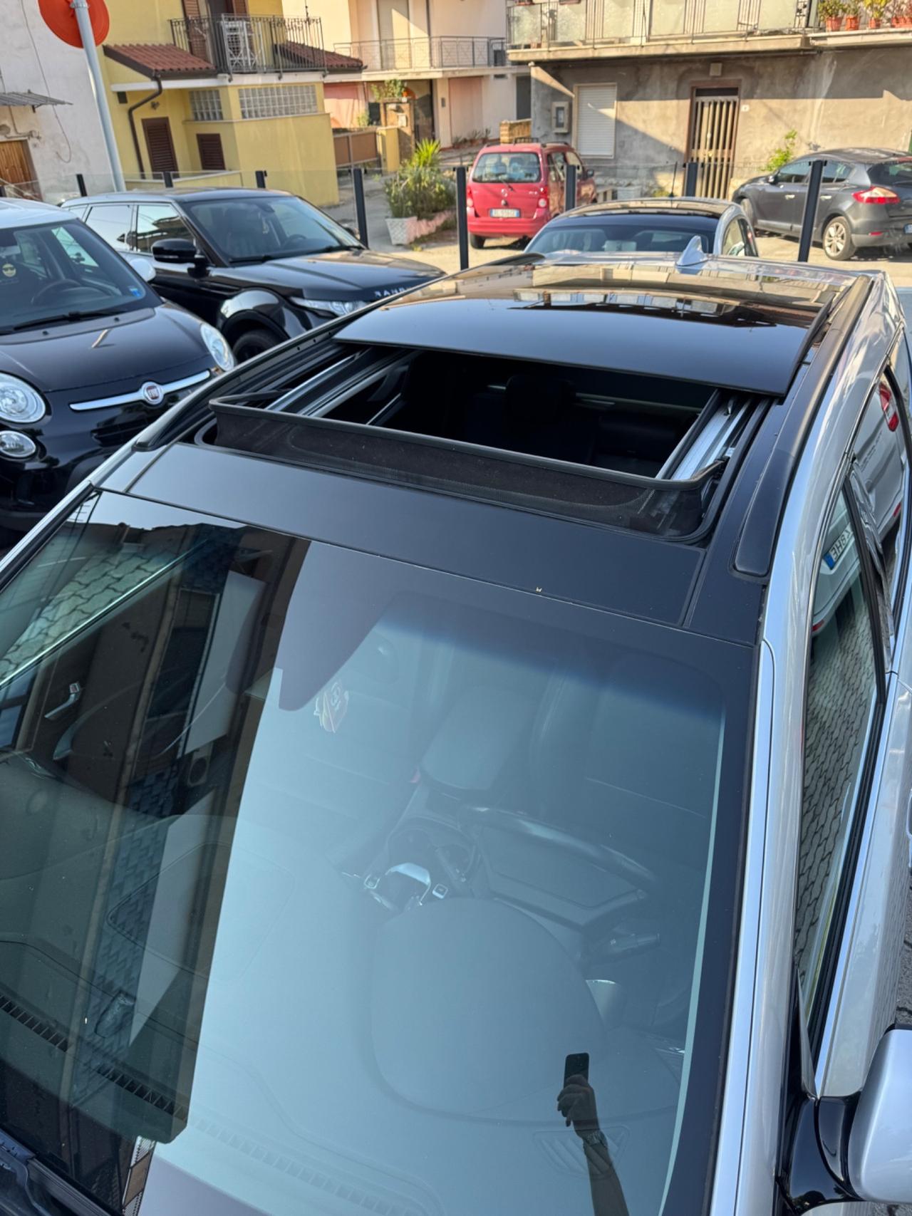 Hyundai Santa Fe Santa Fe 2.2 CRDi 4WD A/T Style