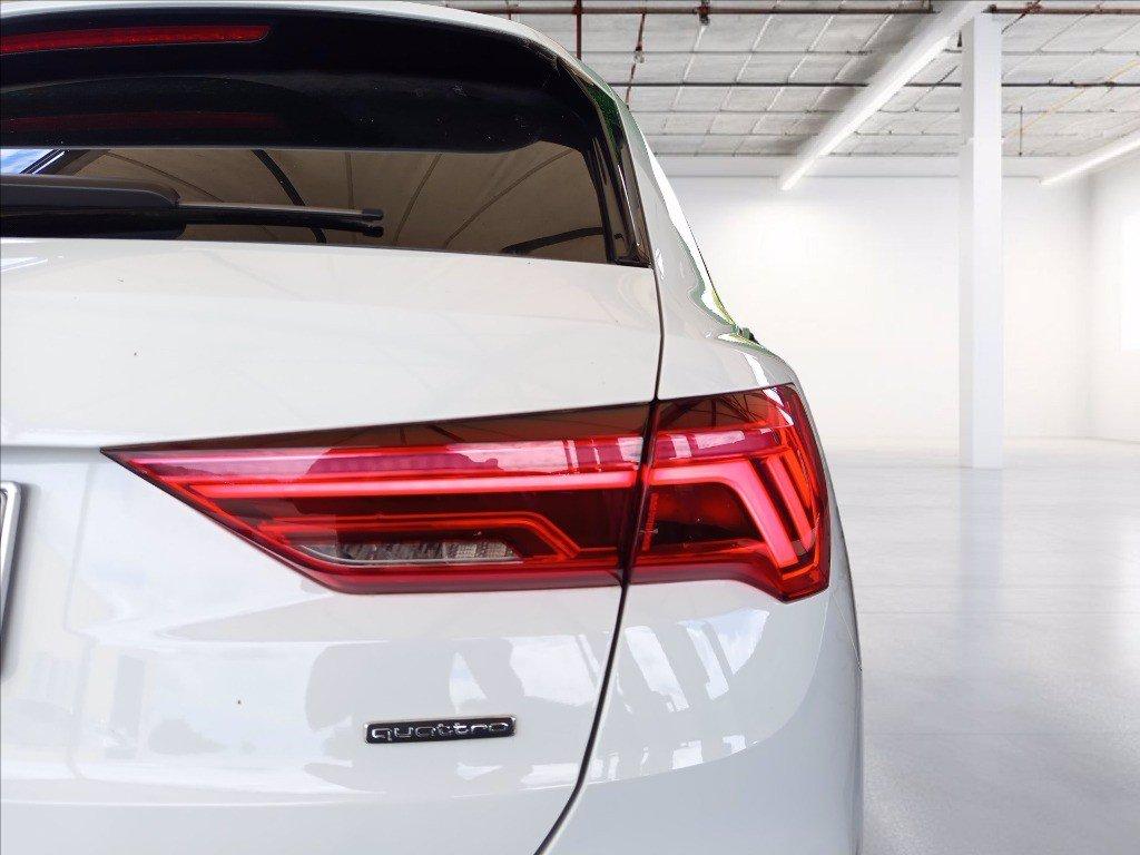 AUDI Q3 35 2.0 tdi Business quattro s-tronic del 2023