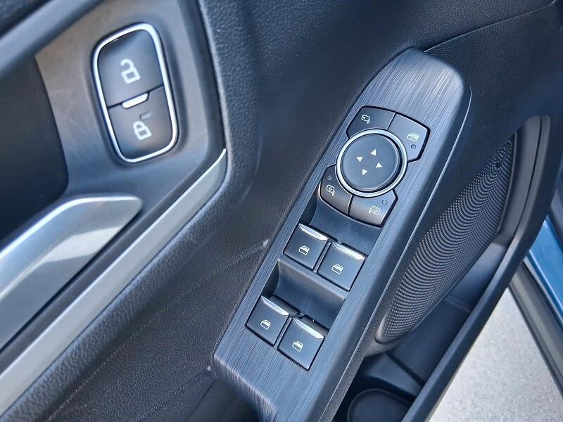 Ford Kuga 2.5 Plug In Hybrid 225 CV CVT 2WD Connect