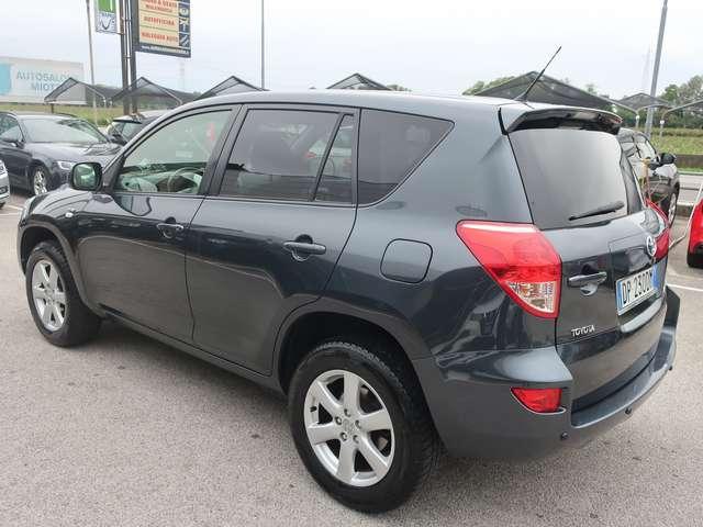 Toyota RAV 4 RAV4 2.2 d-4d Sol 136cv dpf