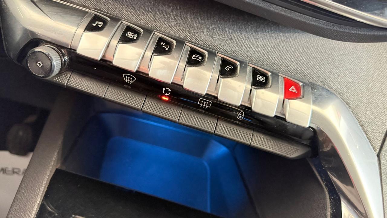 Peugeot 3008 BlueHDi 130 S&S Allure