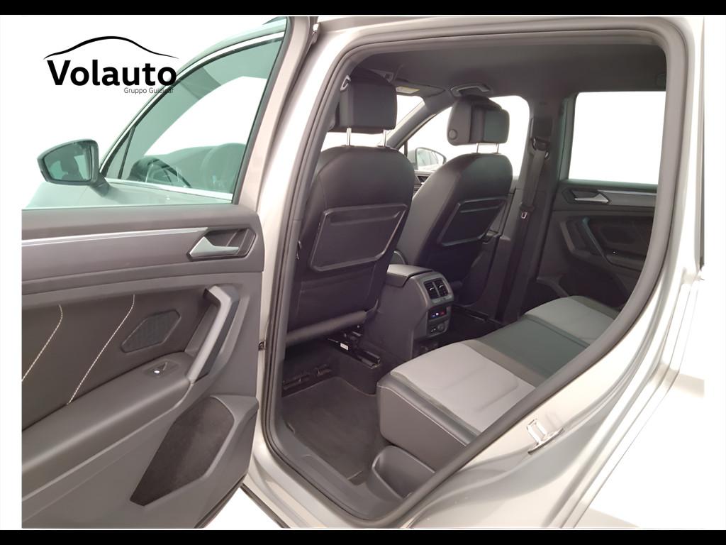 VOLKSWAGEN Tiguan II 2016 - Tiguan 1.5 tsi Sport 130cv