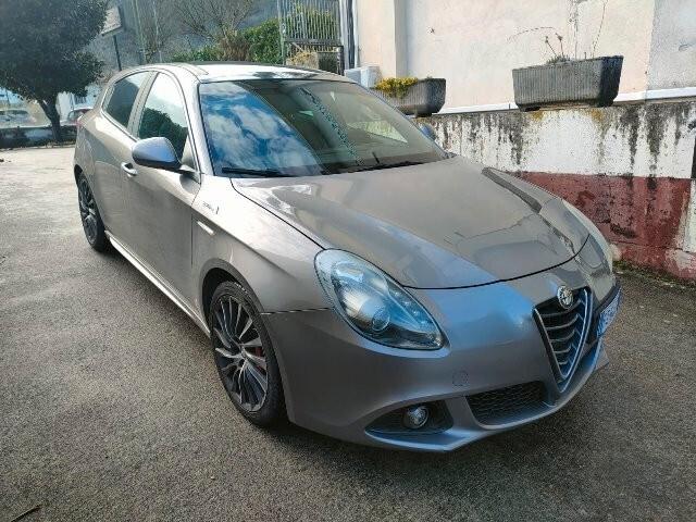 Alfa Romeo Giulietta 1.6 JTDm-Q 2 BUSINESS tetto pelle navi