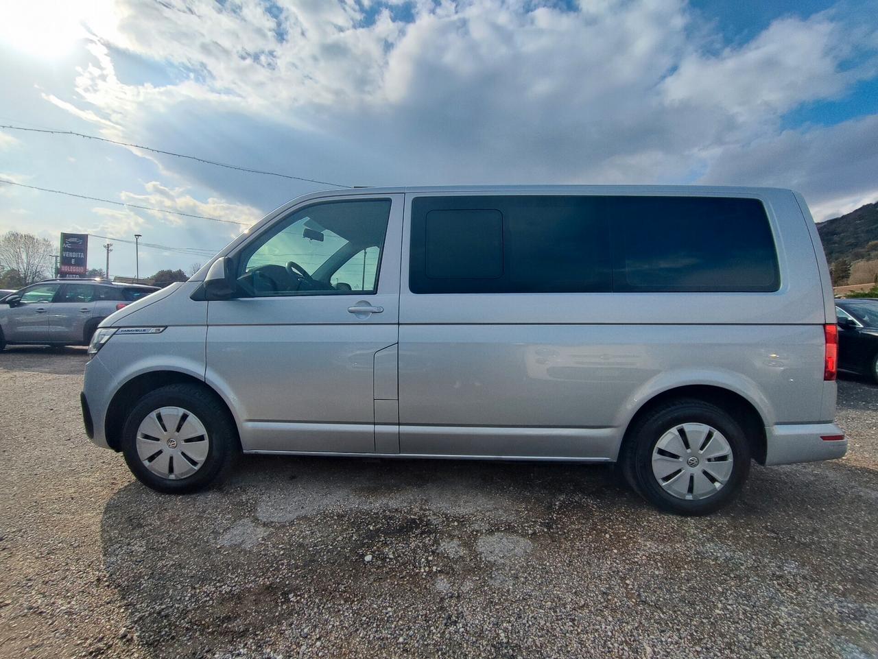 Volkswagen Caravelle 2.0 TDI 150CV PC Comfortline 9 POSTI