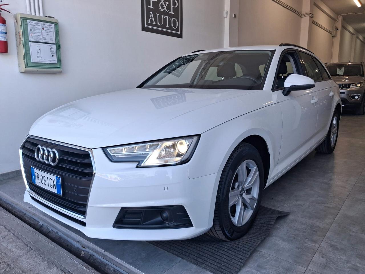 Audi A4 Avant 2.0 TDI 122 CV Business