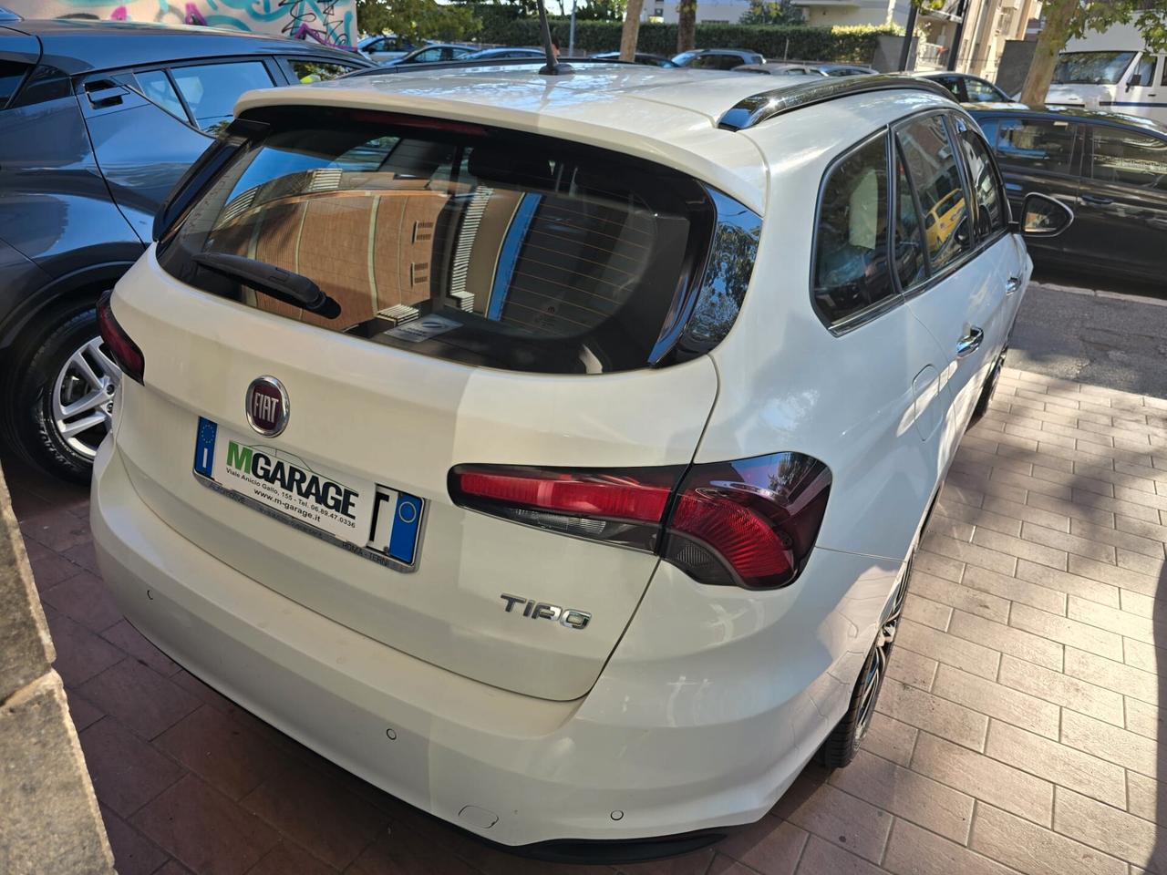 Fiat Tipo 1.6 Mjt S&S DCT SW Lounge