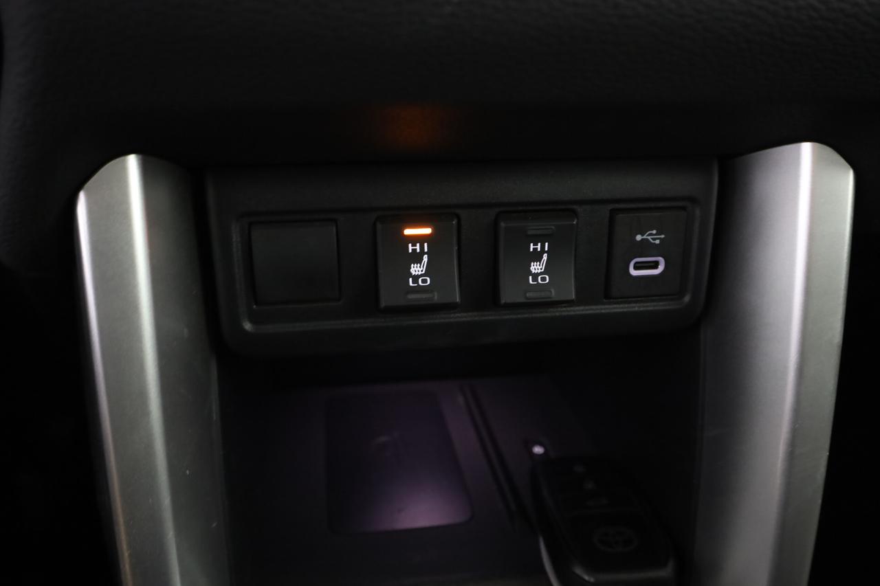 TOYOTA Corolla Cross 2.0 Hybrid 197 CV E-CVT Lounge