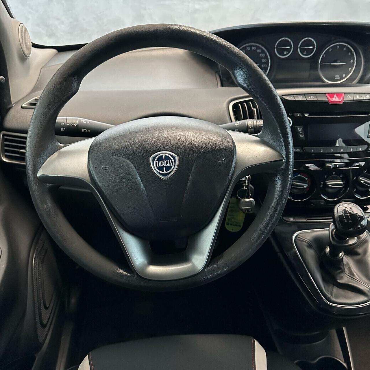 Lancia Ypsilon 1.2 69 CV 5 porte GPL Ecochic Elefantino GPL VALIDO FINO AL 2035