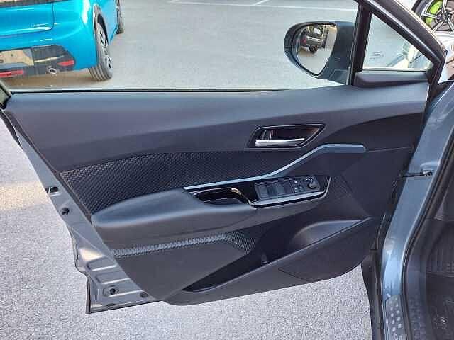 Toyota C-HR 2.0 Hybrid E-CVT Lounge