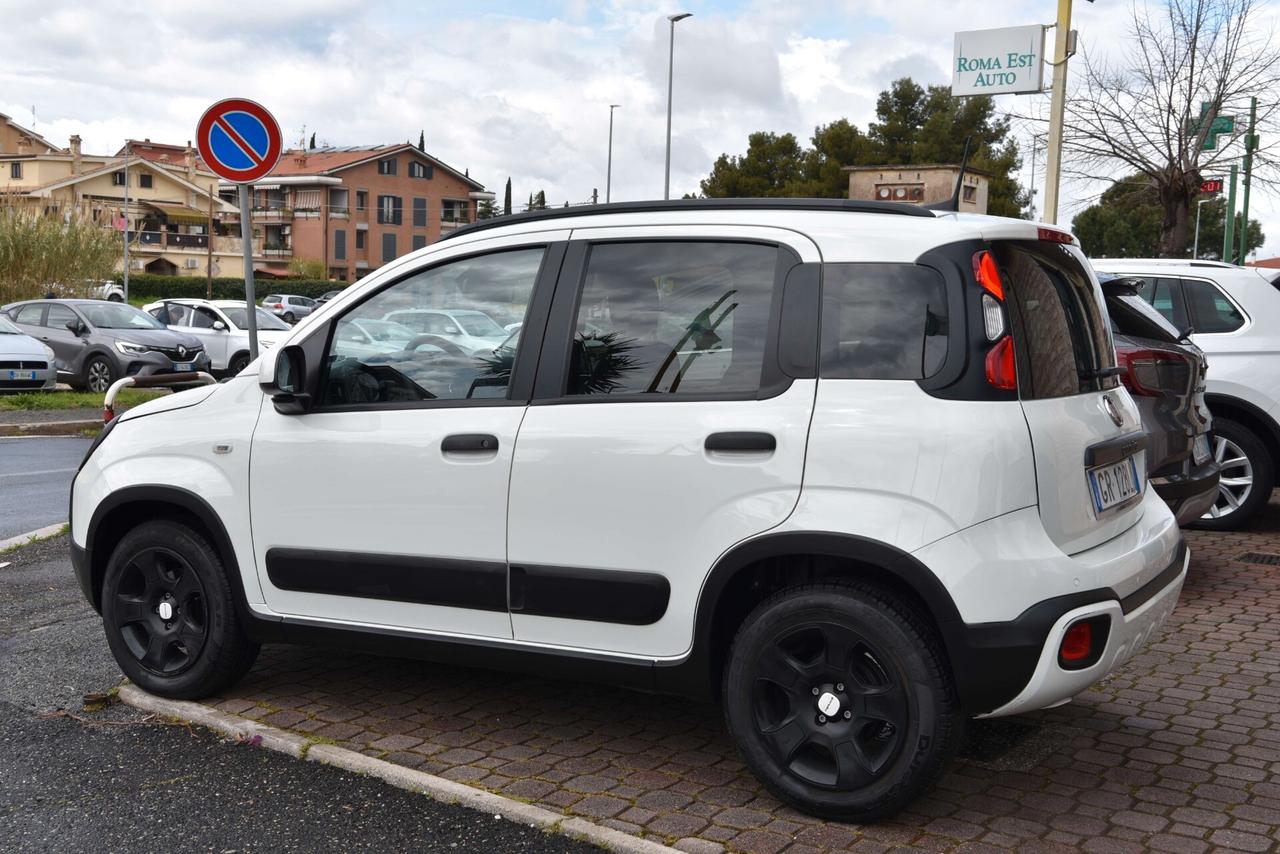 Fiat Panda Cross 1.0 FireFly S&S Hybrid