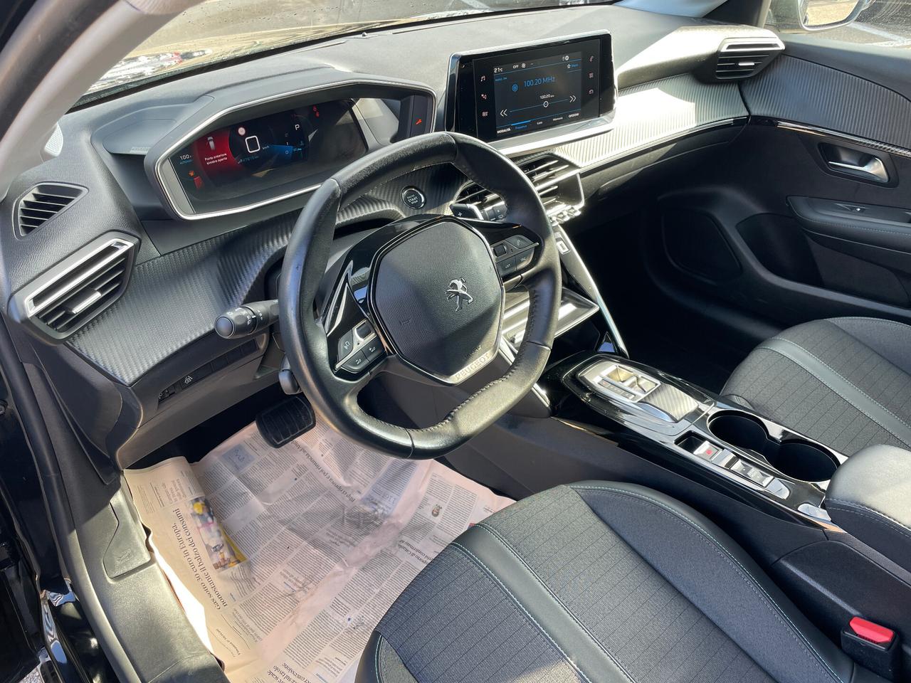 Peugeot 208 1.2 PureTech 100cv EAT8 5 porte Allure Pack