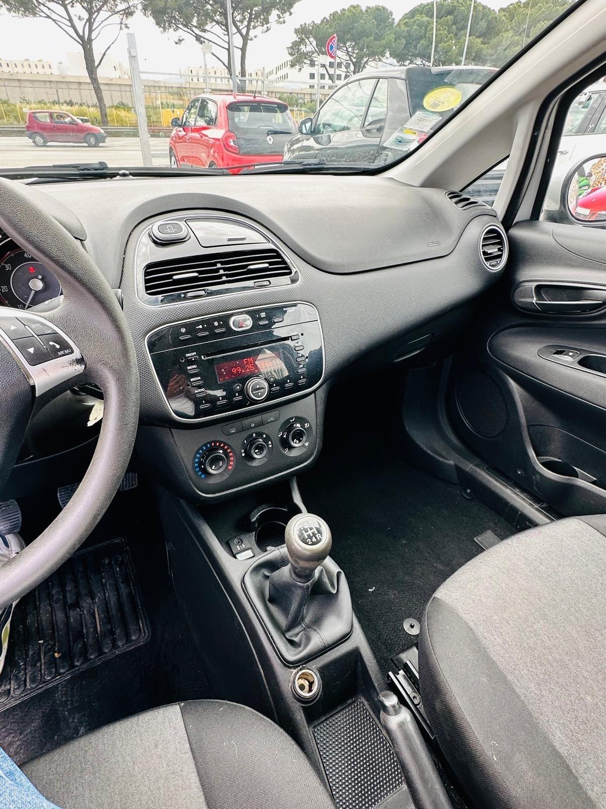 Fiat Punto 1.3 MJT II S&S 85 CV 5 porte ECO Street