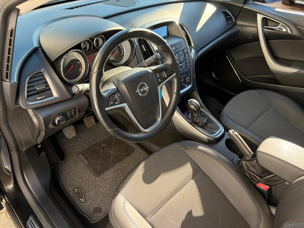 Opel Astra 1.7 CDTI 125CV Sports Tourer Cosmo*EURO5