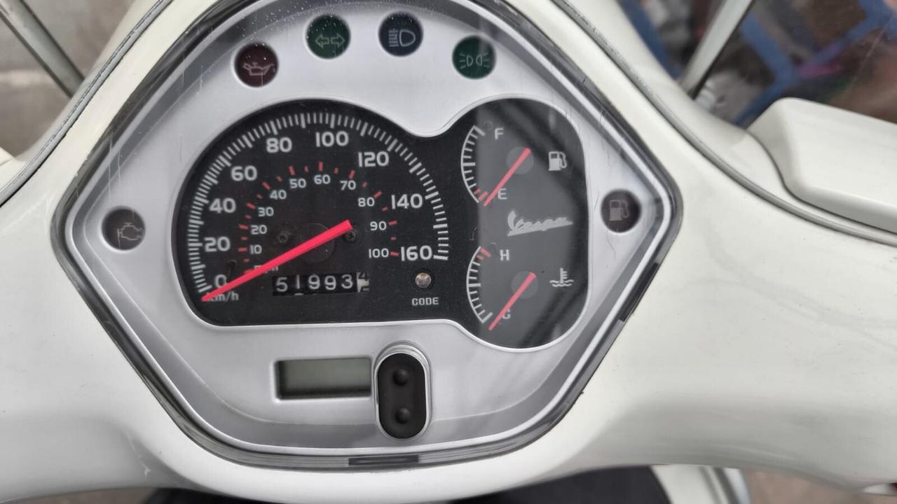 Vespa GTS 300 del 2011 USATO