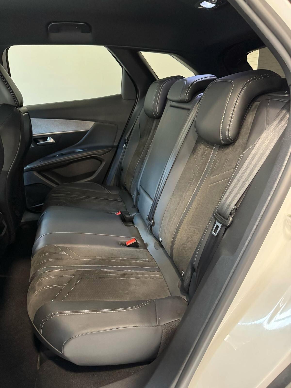 Peugeot 3008 BlueHDi 130 S&S EAT8 GT Pack