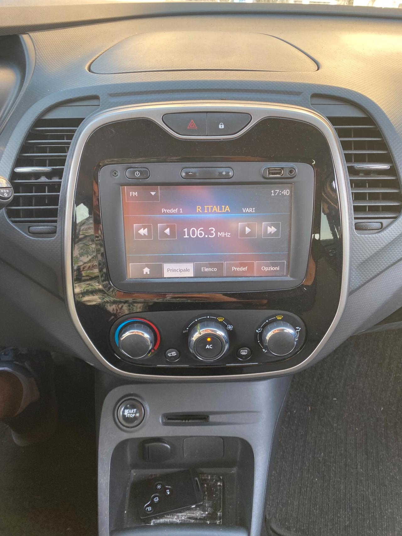 Renault Captur BENZINA 97 MILA KM 2014