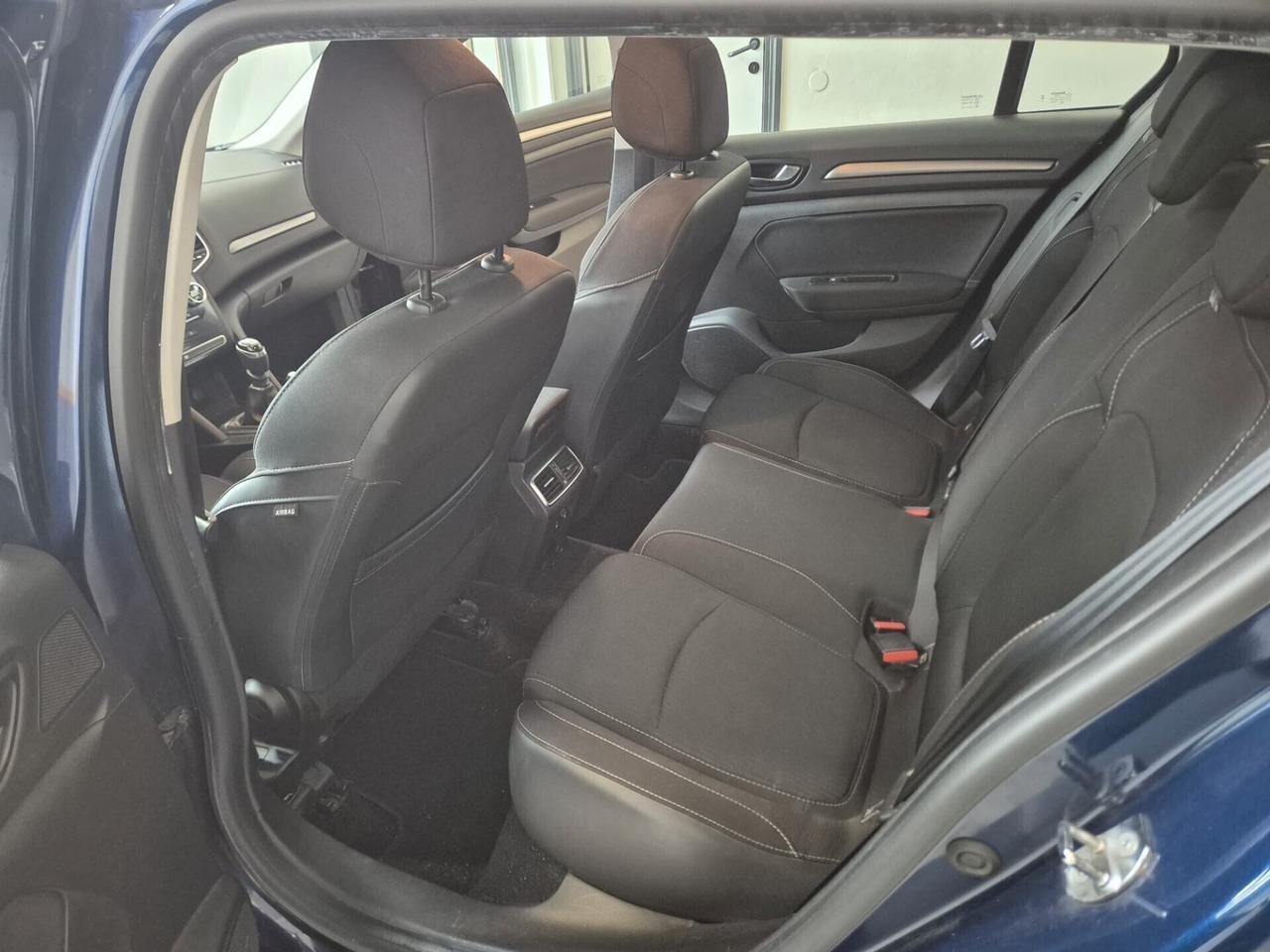 Renault Megane Sporter 1.5 dci Unico proprietario 2021