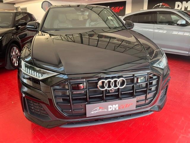 AUDI Q8 5.0 TDI 286CV QUATTRO TIPTRONIC SPORT S-LINE T TETTO NAVI CERCHI VIRTUAL TELECAMERA 360 GRADI