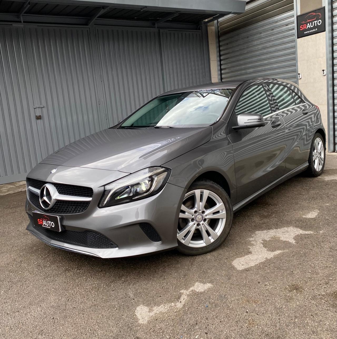 Mercedes-Benz A 180d 1.5 109cv Premium - 2017