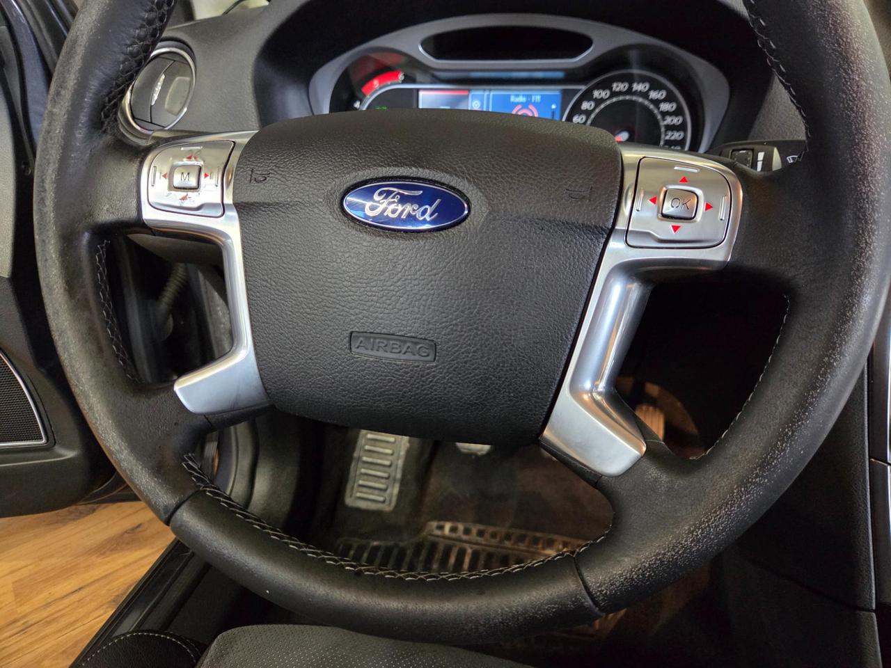 Ford Mondeo Station Wagon Mondeo SW 2.0 tdci Titanium Pack dpf