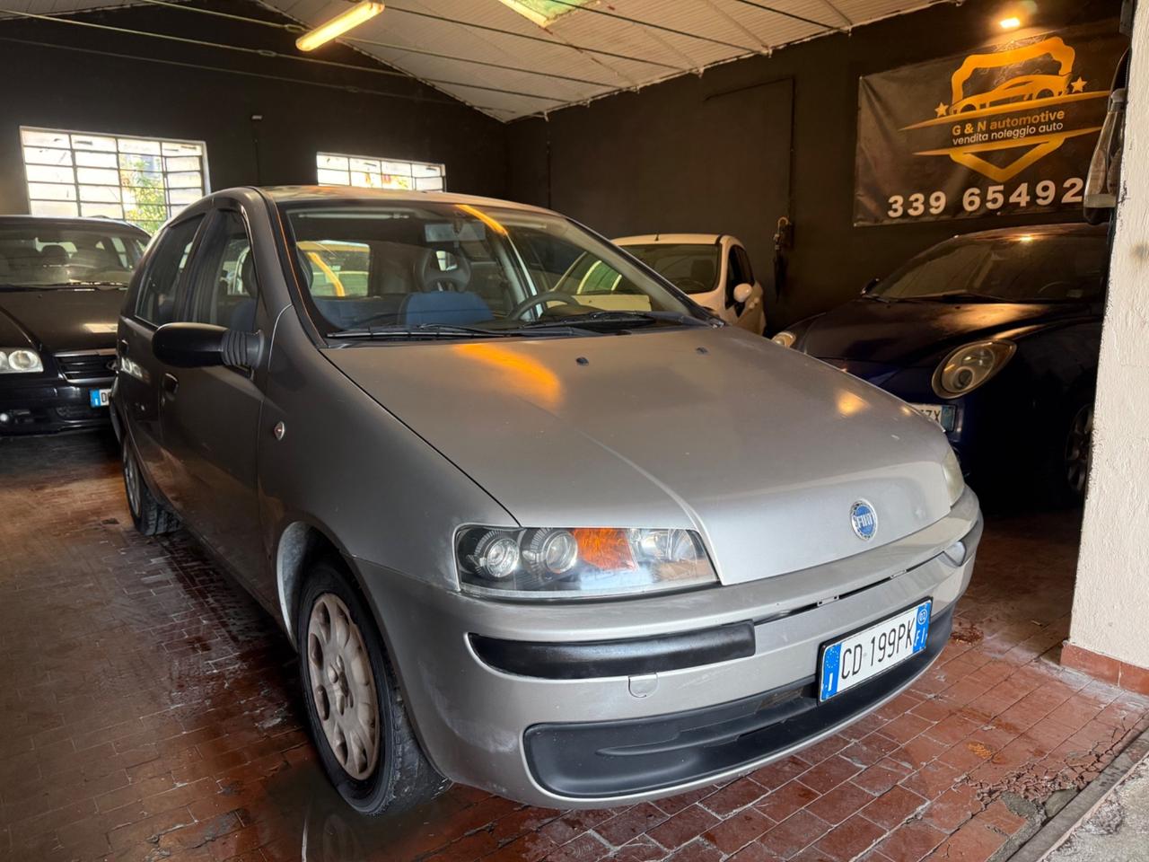 Fiat Punto 1.2i cat 5 porte Feel 60CV Ok Neopatentati