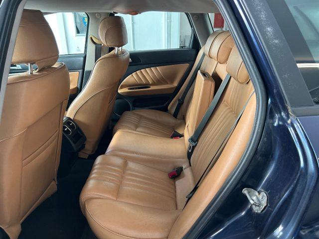 ALFA ROMEO 159 1.9 JTDm 16V Sportwagon Distinctive