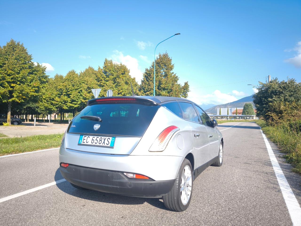 LANCIA DELTA 1,6 MJT-CAMBIO AUTOMATICO-OK NEOPATENTATI