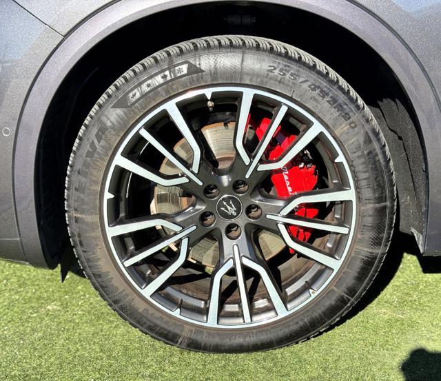 MASERATI Grecale MHEV 300cv AWD GT