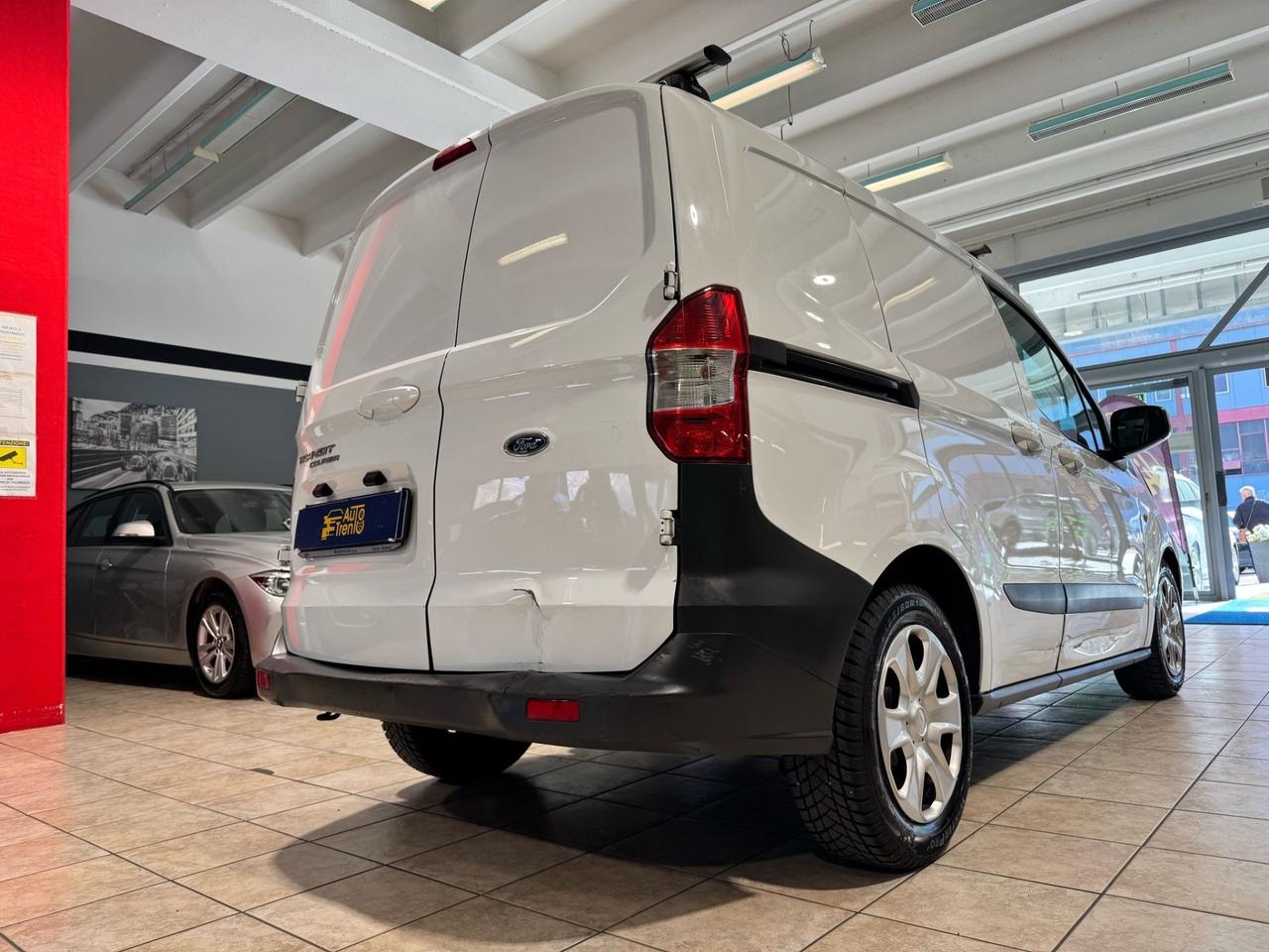 Ford Tourneo Courier Tourneo Courier 1.5 TDCI 100 CV S&S Plus