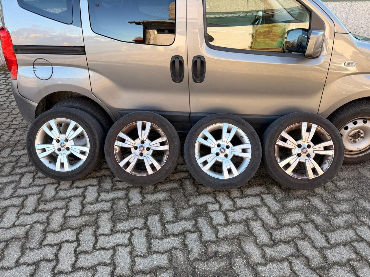 Fiat Qubo 1.3 MJT 95 CV Trekking