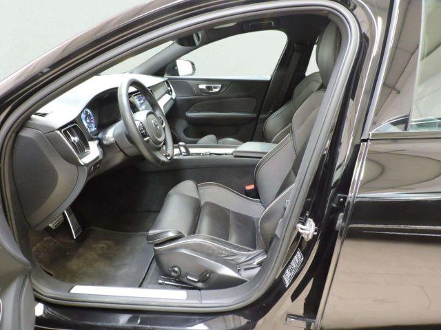 VOLVO V60 B4 (D) R-DESIGN AUTOMATICA