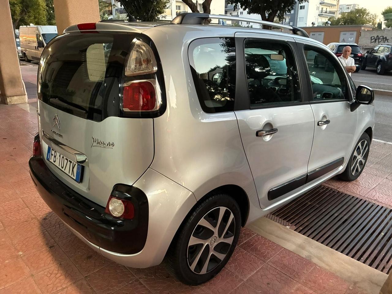 Citroen C3Picasso 1.6HDi100cv perfetta garantita-15