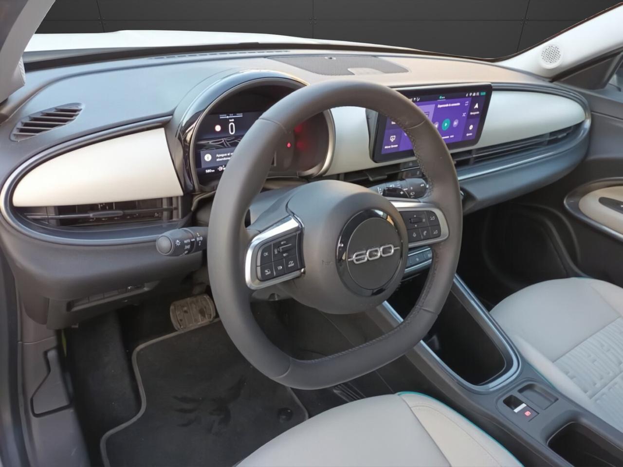 Fiat 600 Hybrid 110 CV DCT MHEV La Prima