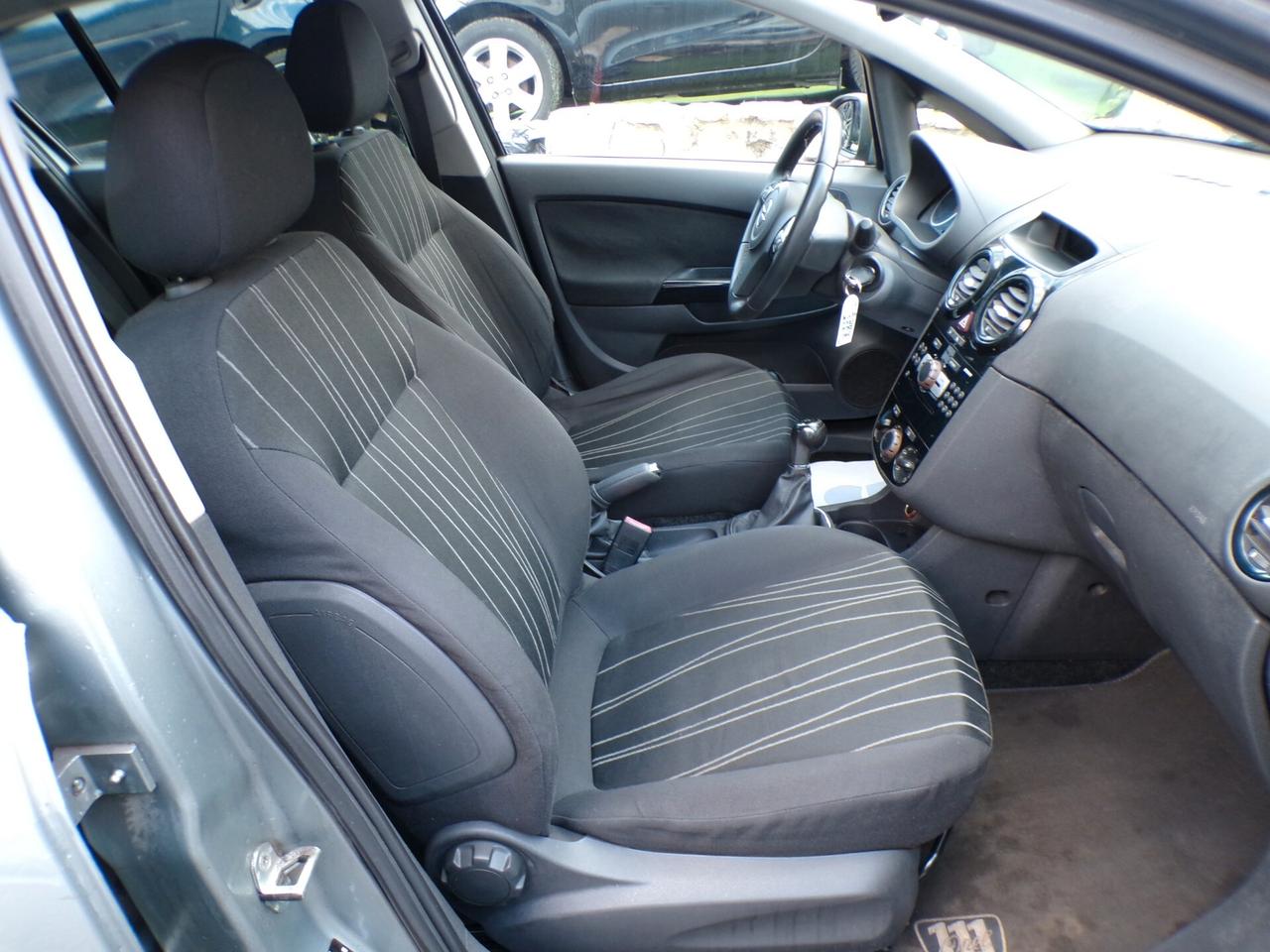 Opel Corsa 1.2 5 porte GPL-TECH Club