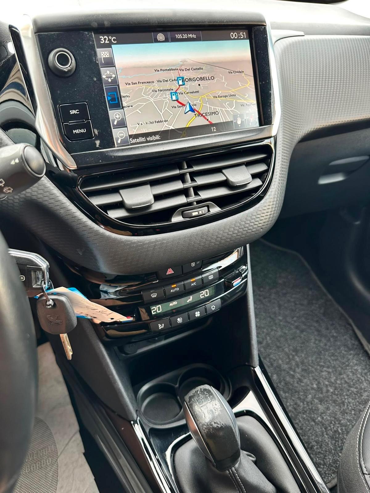 Peugeot 2008 BlueHDi 100 Active