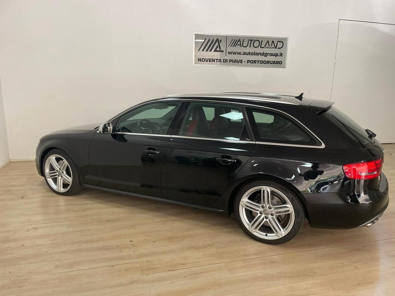 Audi A4 S4 3.0 V6 TFSI quattro S tronic