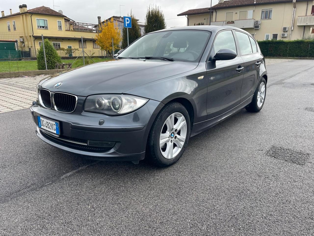 Bmw 120i cat 5 porte Futura AUTOMATICA