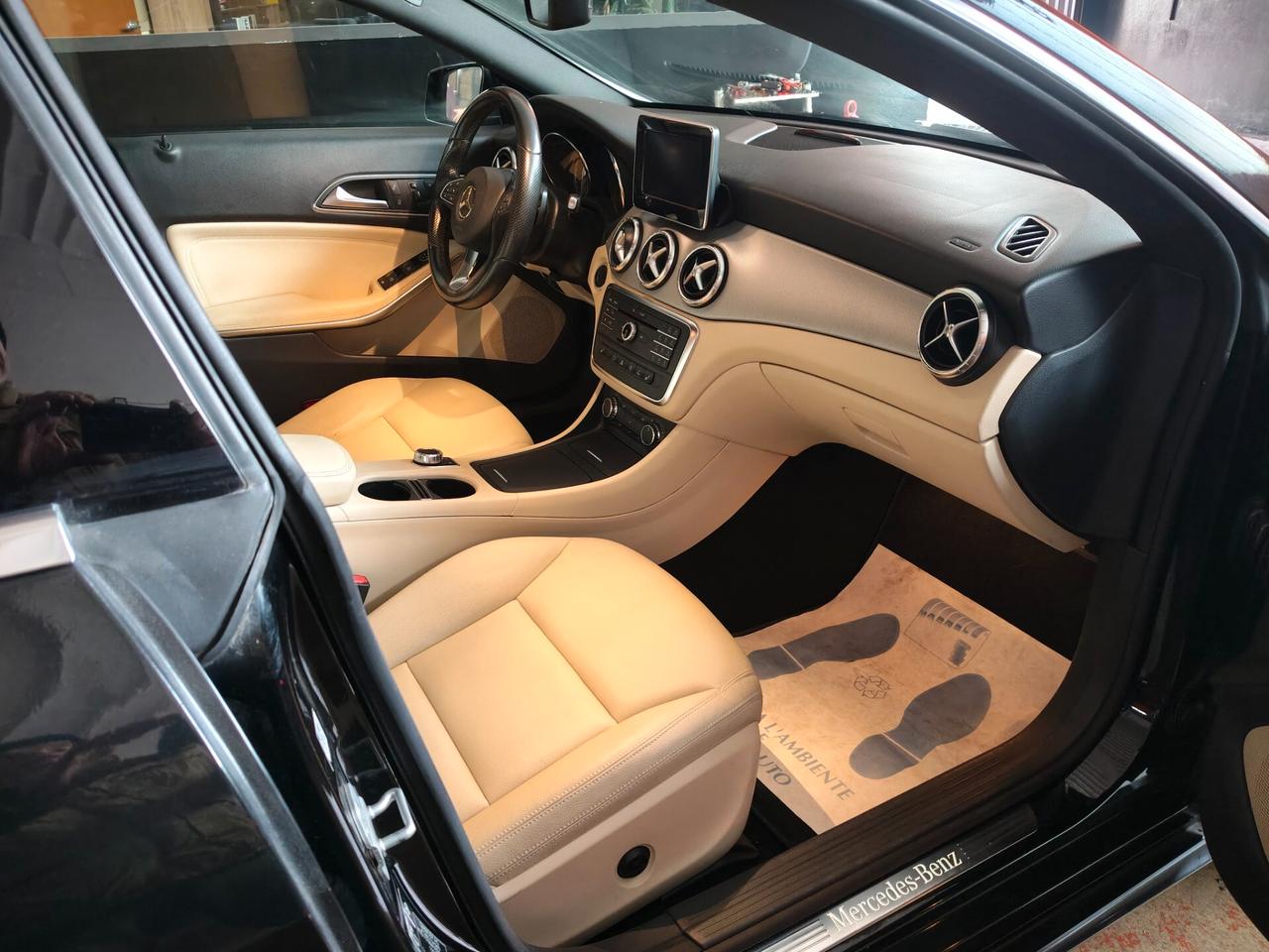 Mercedes-benz CLA 250 PERFETTA FULL OPTIONAL!!!
