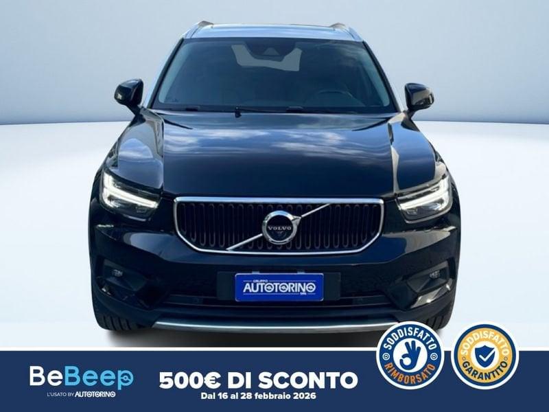 Volvo XC40 2.0 D4 MOMENTUM AWD GEARTRONIC