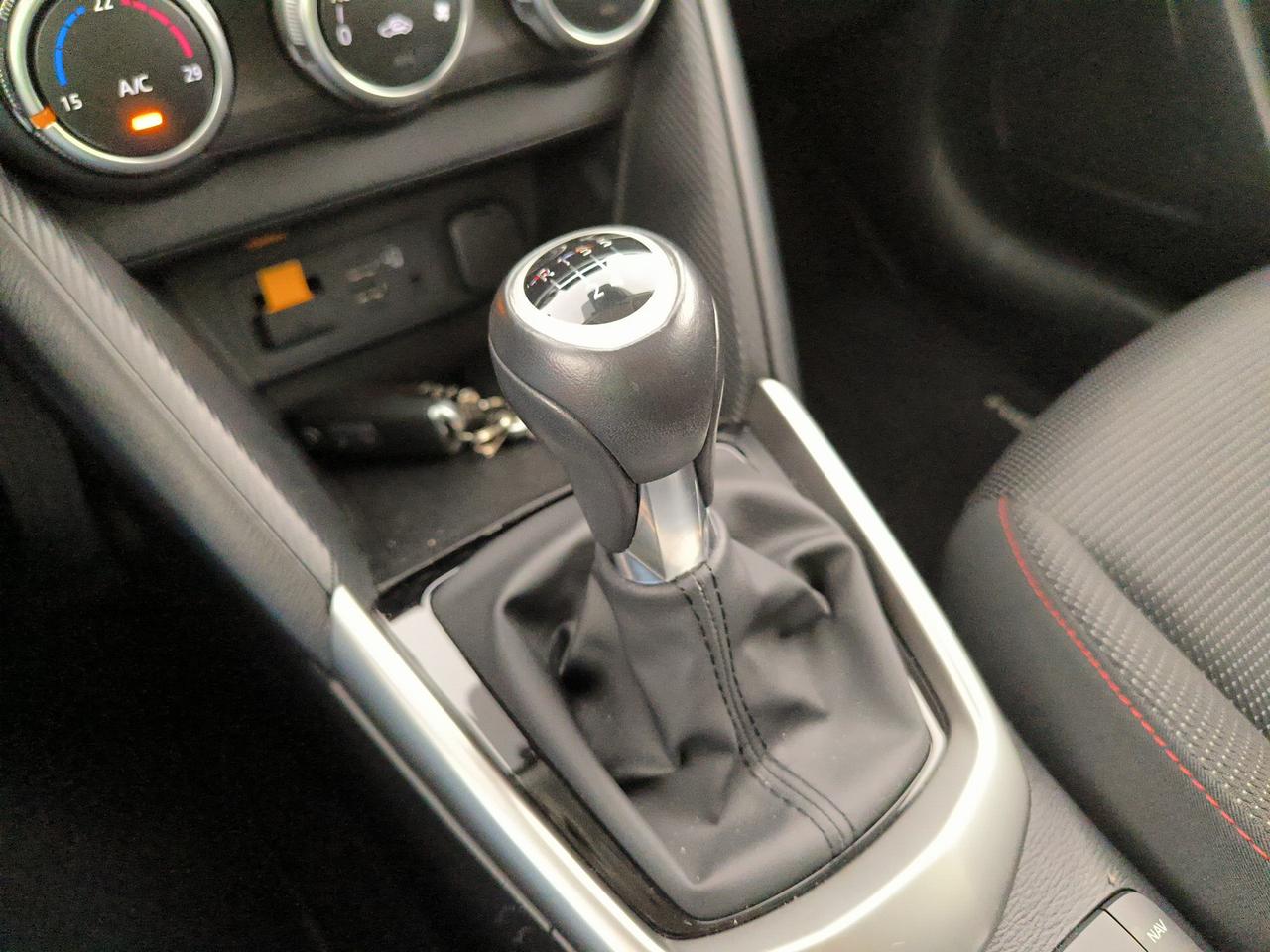 Mazda 2 1.5 homura 75cv