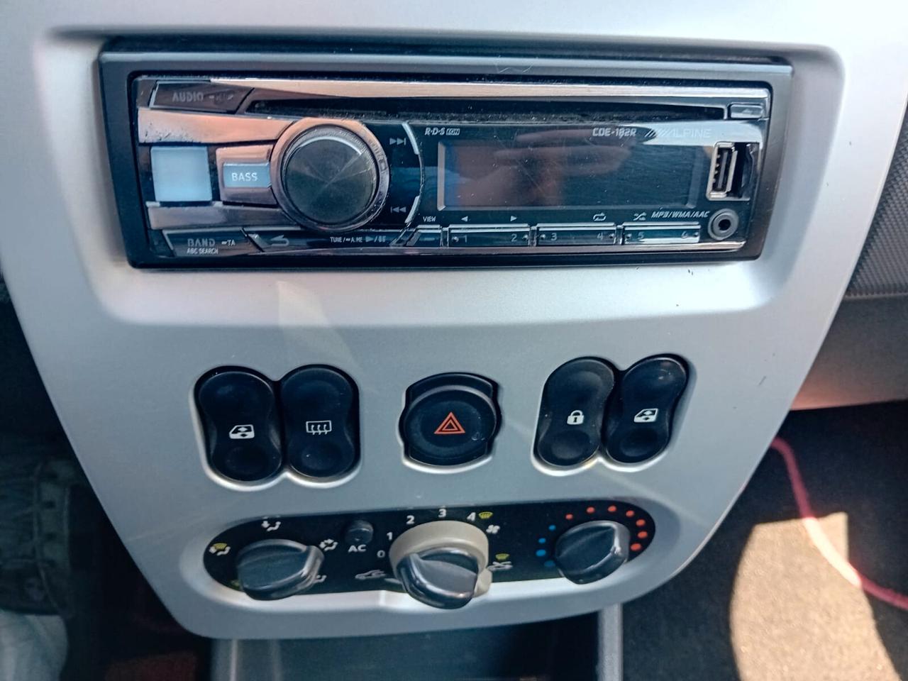 Dacia Logan 1.4 GPL 5 posti SCAD 2030